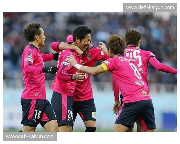 蓝色风暴与红色巨兽:川崎前锋与浦和红钻的宿命对决 蓝色风暴与红色巨兽:川崎前锋与浦和红钻的宿命对决